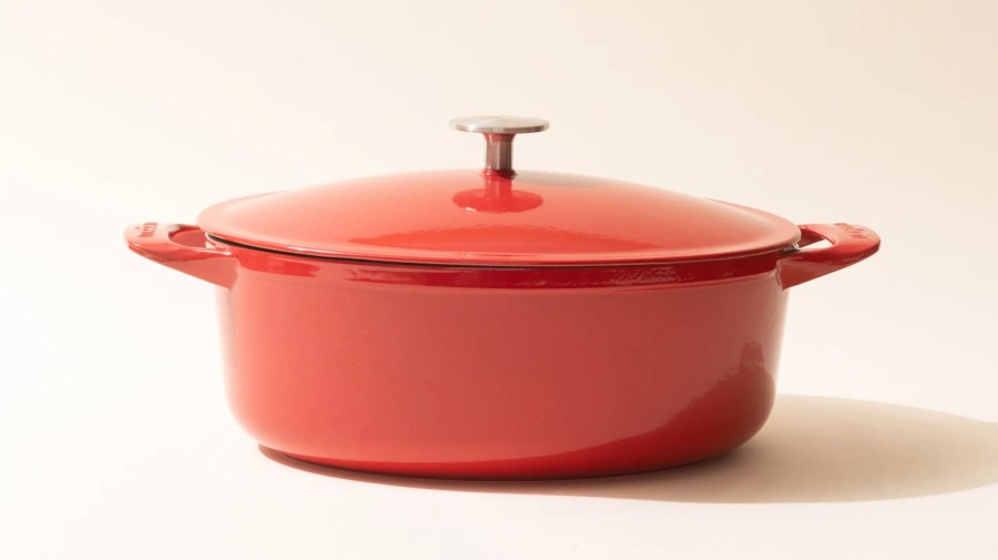 Bakeware Made In Dutch Ovens | Oval Enameled Cast Iron Dutch Oven