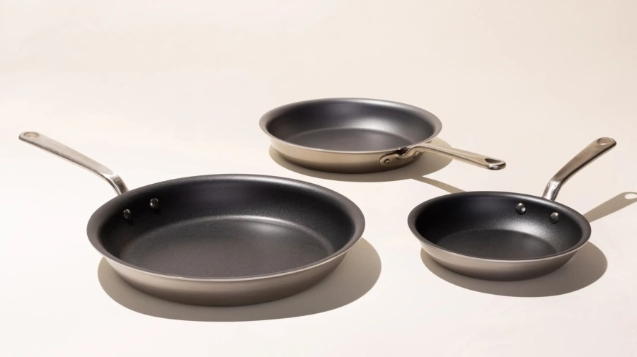 Cookware Made In Specialty Shapes | Non Stick Frying Pan